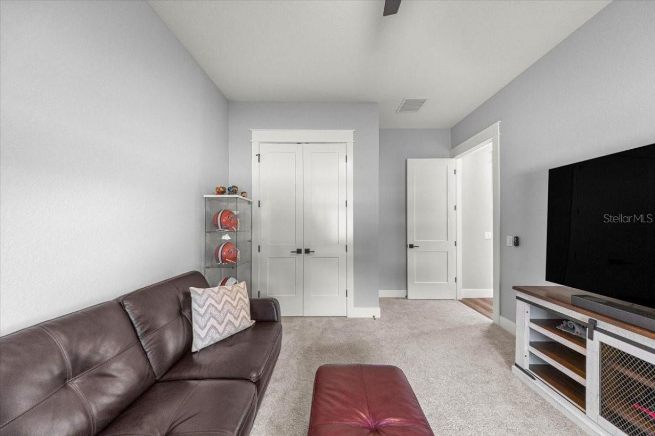 10561 NE 104th Circle, Oxford, FL 34484 Photo