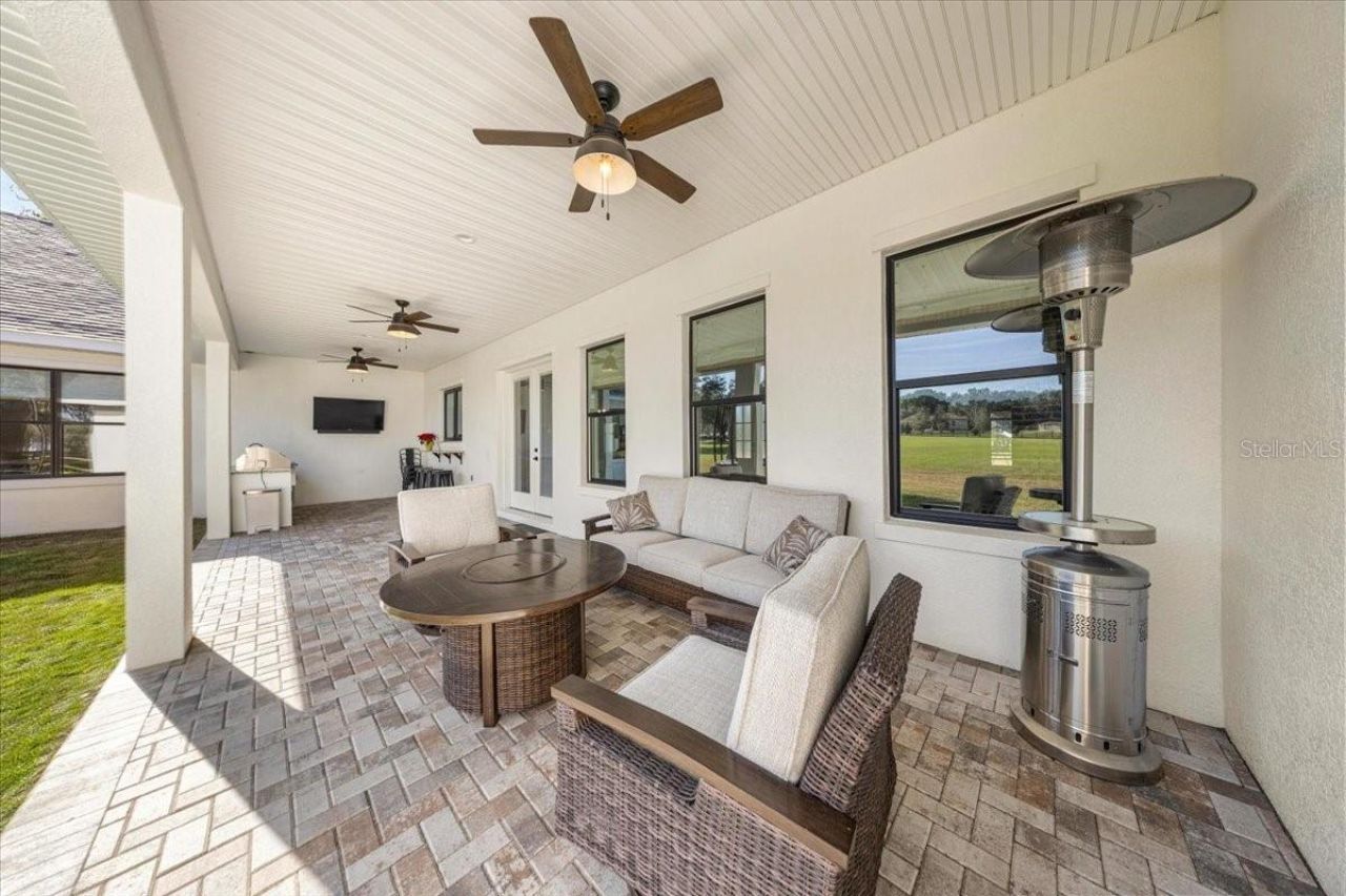 10561 NE 104th Circle, Oxford, FL 34484 Photo