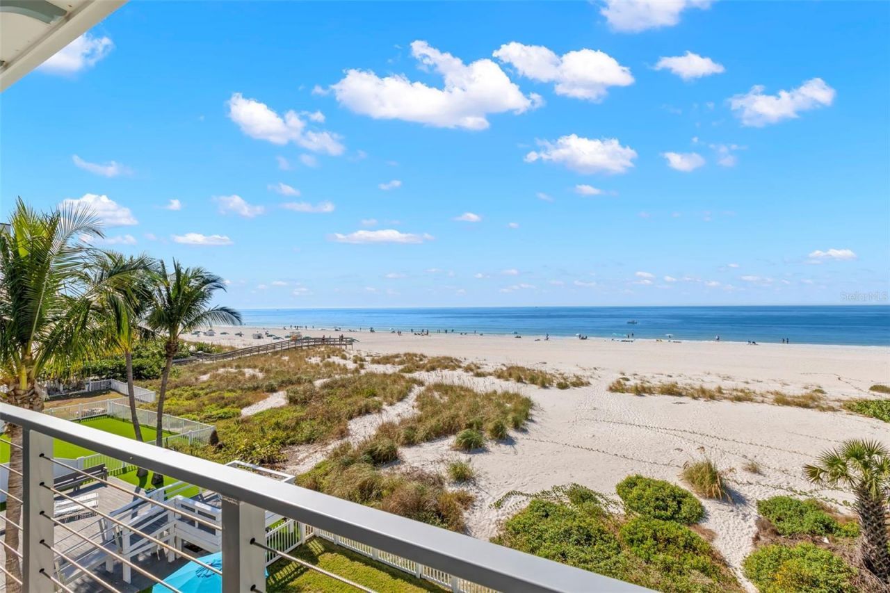 10042 Gulf Boulevard, Treasure Island, FL 33706 Photo