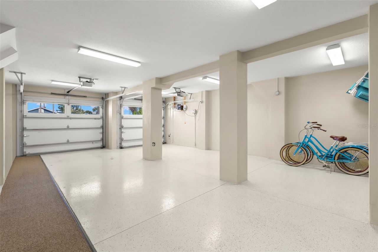 10042 Gulf Boulevard, Treasure Island, FL 33706 Photo