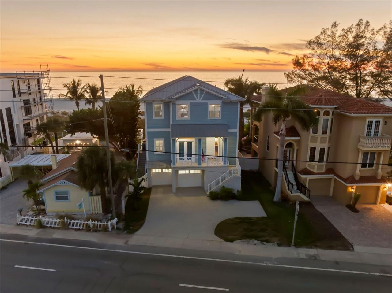 10042 Gulf Boulevard, Treasure Island, FL 33706 Photo