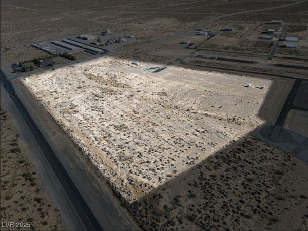 941 E Simkins Road, Pahrump, NV 89060