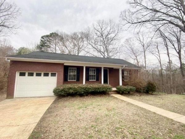 510 State Park Road, Tupelo, MS 38804