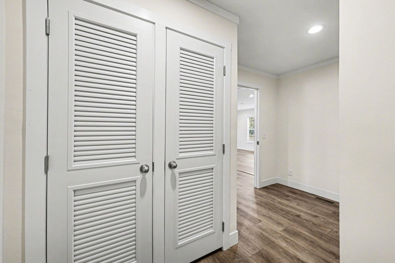 1350 Givhans Road Road Photo 8