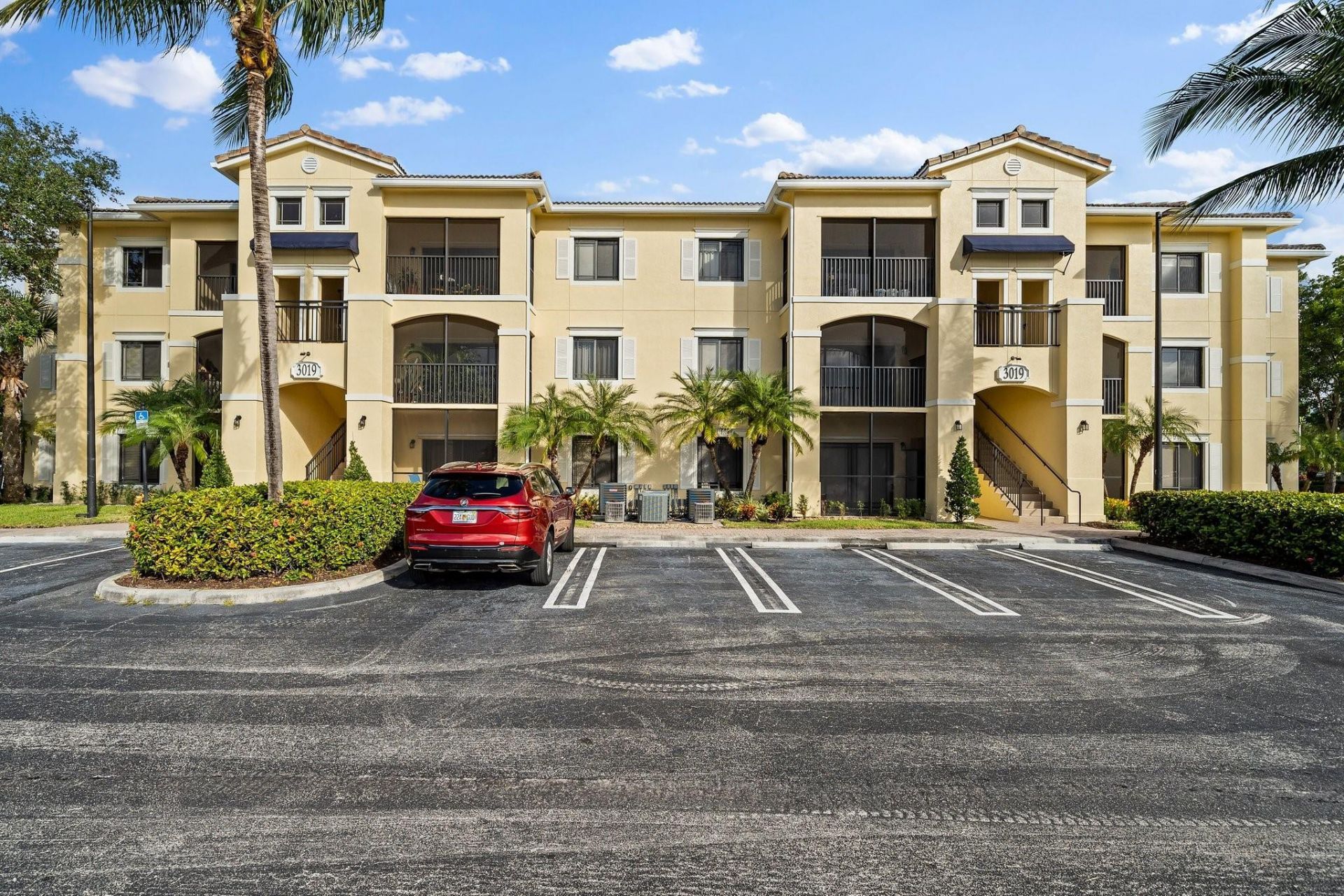 3019 Alcazar Place, Unit 107, Palm Beach Gardens, FL 33410 Photo