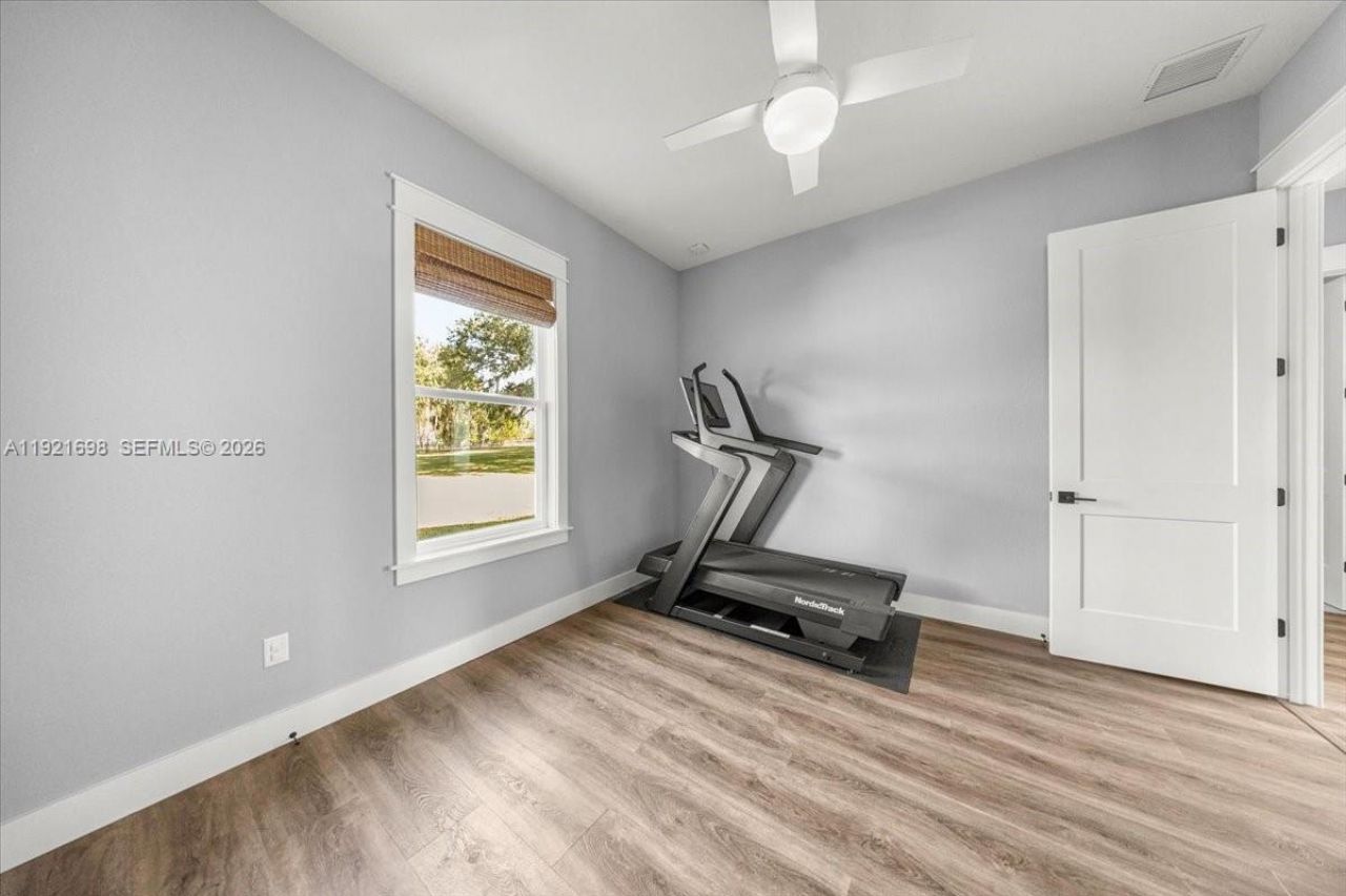 10561 NE 104th Cir, Oxford, FL 34484 Photo