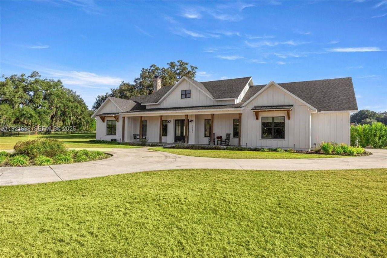 10561 NE 104th Cir, Oxford, FL 34484 Photo