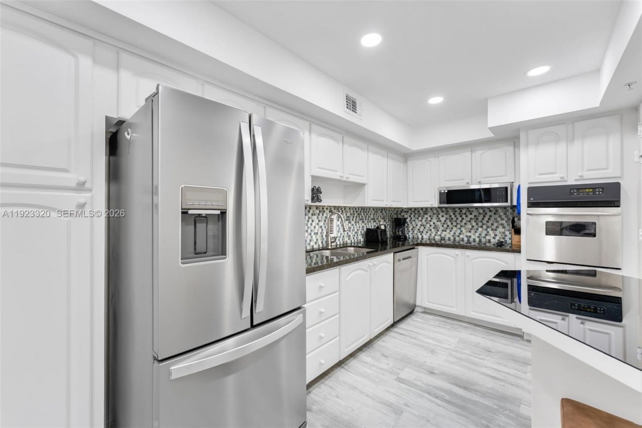 3901 S Ocean Dr, Unit 10L, Hollywood, FL 33019 Photo