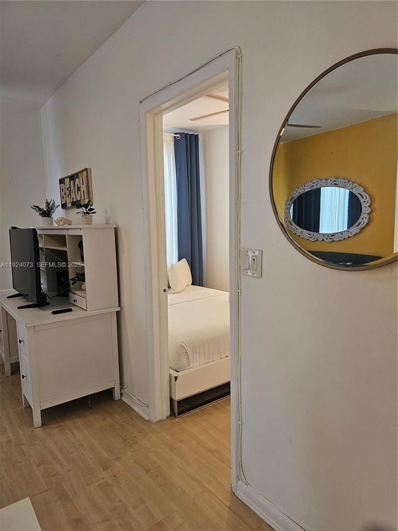 750 Collins Ave, Unit 201, Miami Beach, FL 33139 Photo