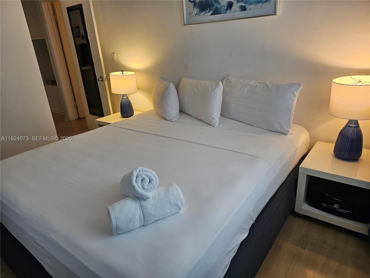 750 Collins Ave, Unit 201, Miami Beach, FL 33139 Photo