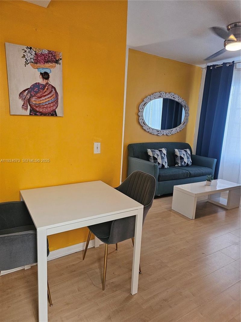 750 Collins Ave, Unit 201, Miami Beach, FL 33139 Photo