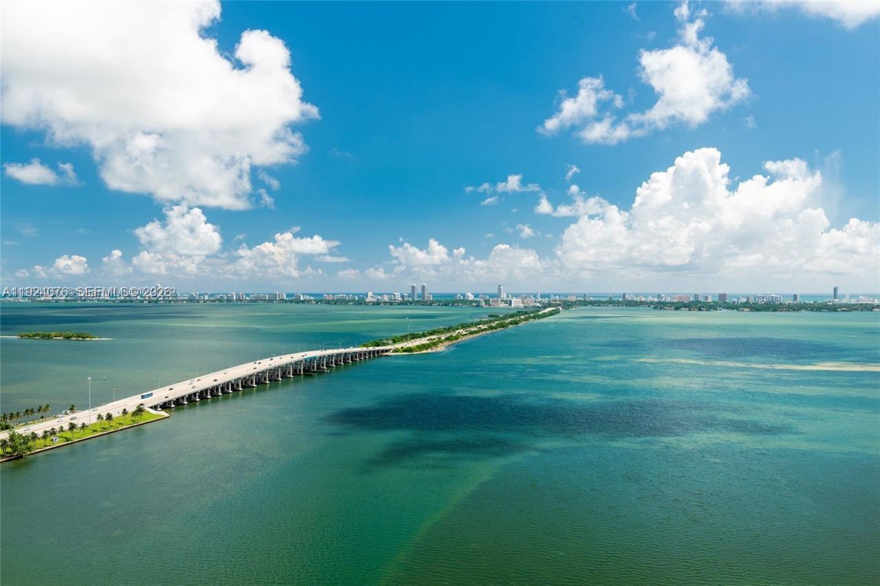 3131 NE 7th Ave, Unit 2805, Miami, FL 33137 Photo