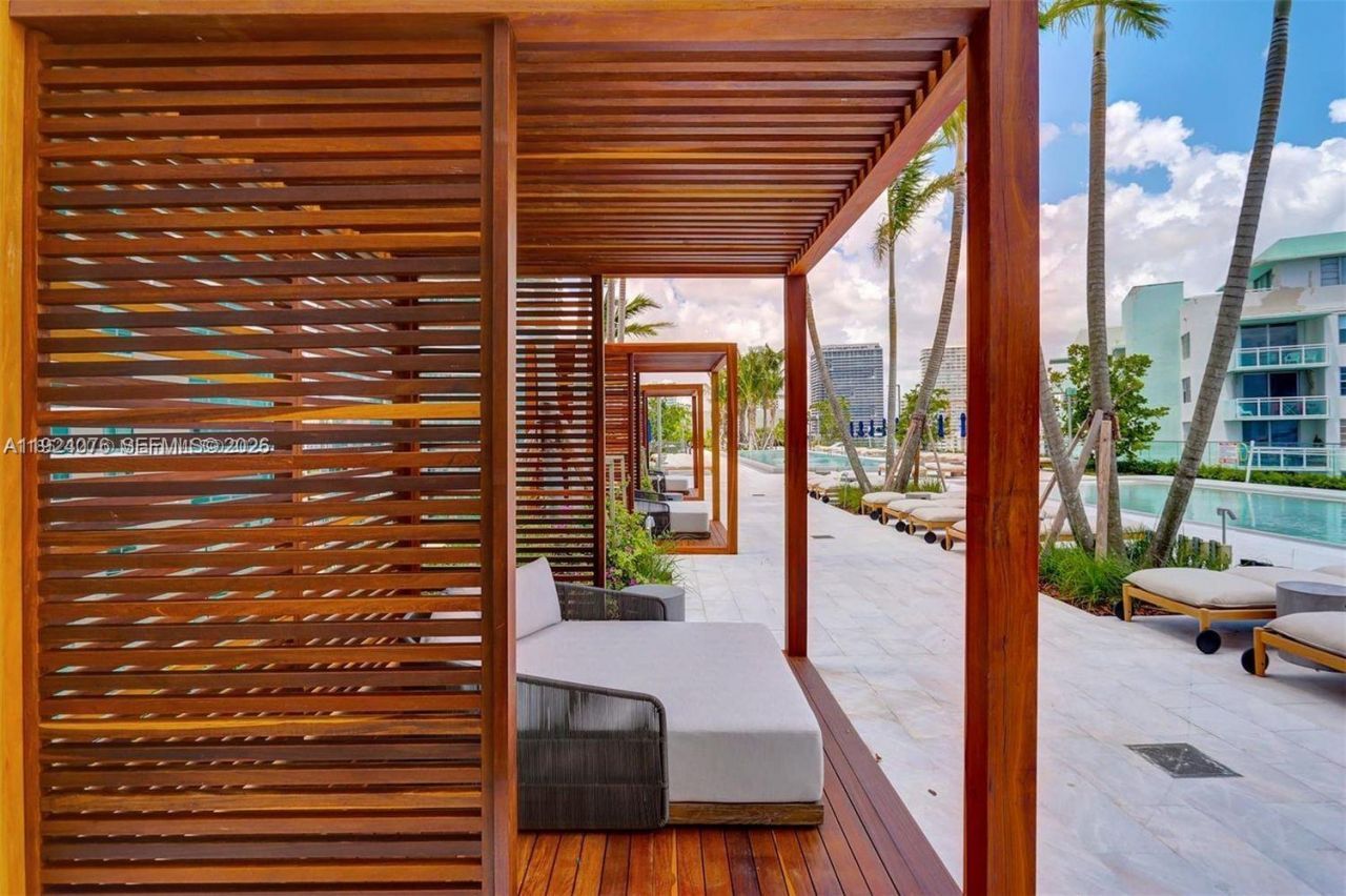 3131 NE 7th Ave, Unit 2805, Miami, FL 33137 Photo