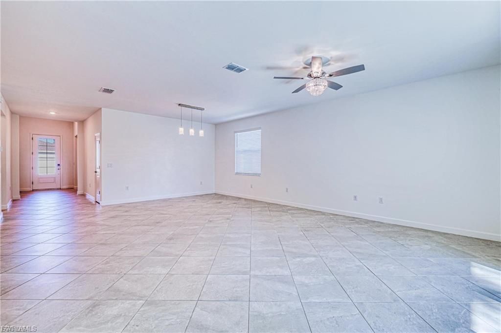 9146 Leatherwood Loop, Lehigh Acres, FL 33936 Photo
