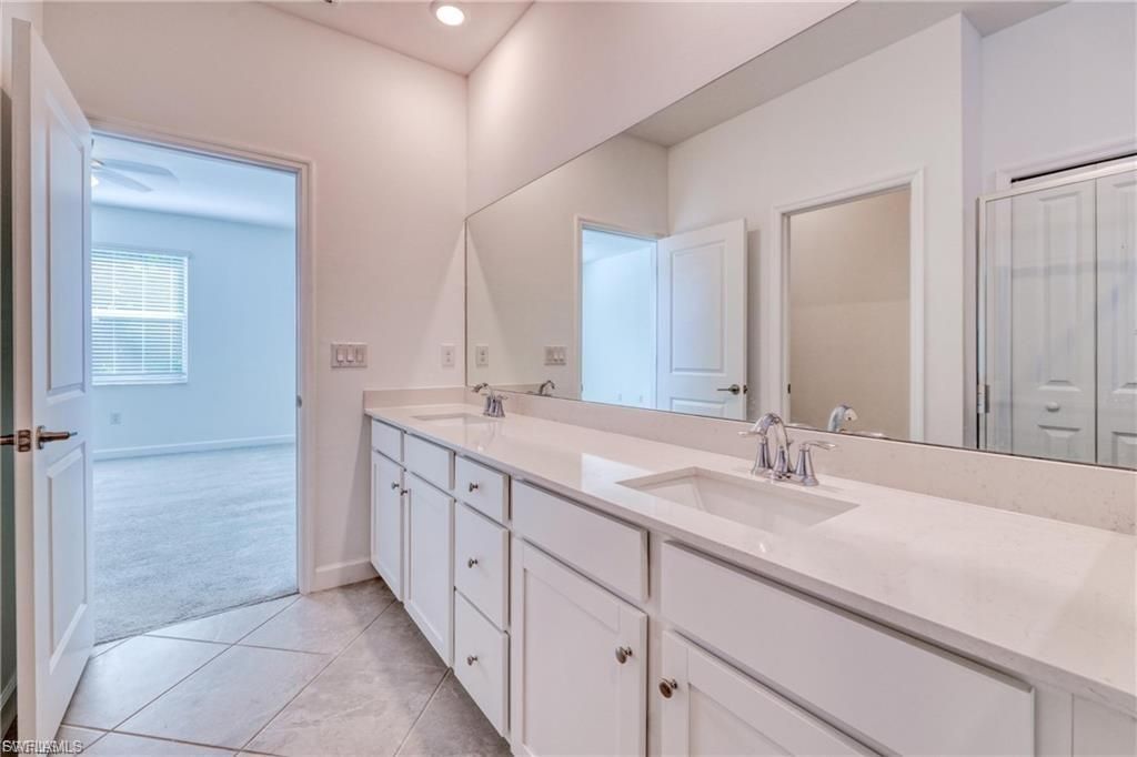 9146 Leatherwood Loop, Lehigh Acres, FL 33936 Photo