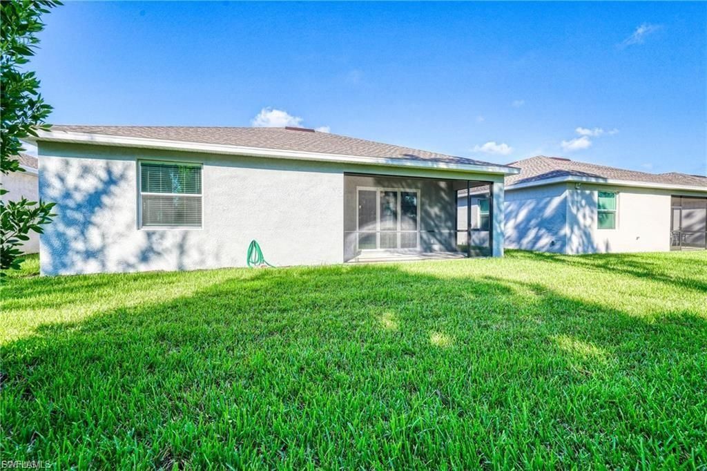 9146 Leatherwood Loop, Lehigh Acres, FL 33936 Photo