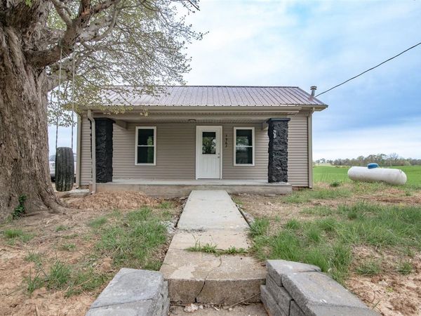 3963 Old Lexington Road , Cave City, KY 42127