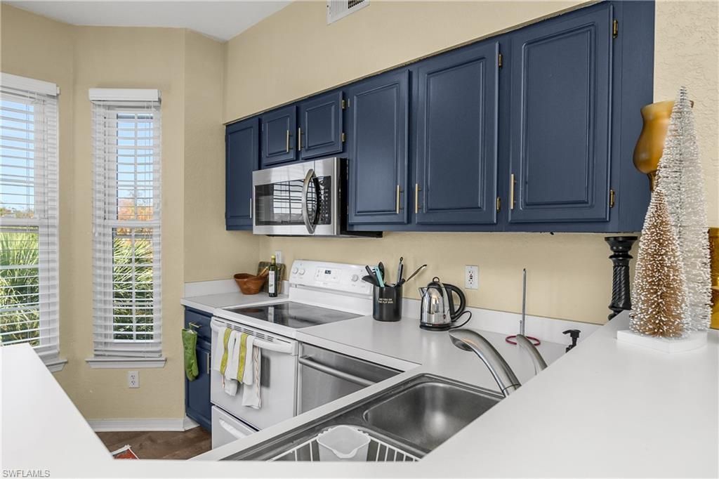 23500 Walden Center Dr, Unit 303, Estero, FL 34134 Photo