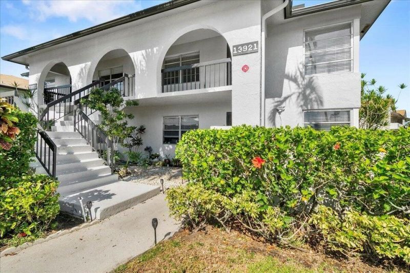 13921 Royal Palm Court, Unit D, Delray Beach, FL 33484 Photo