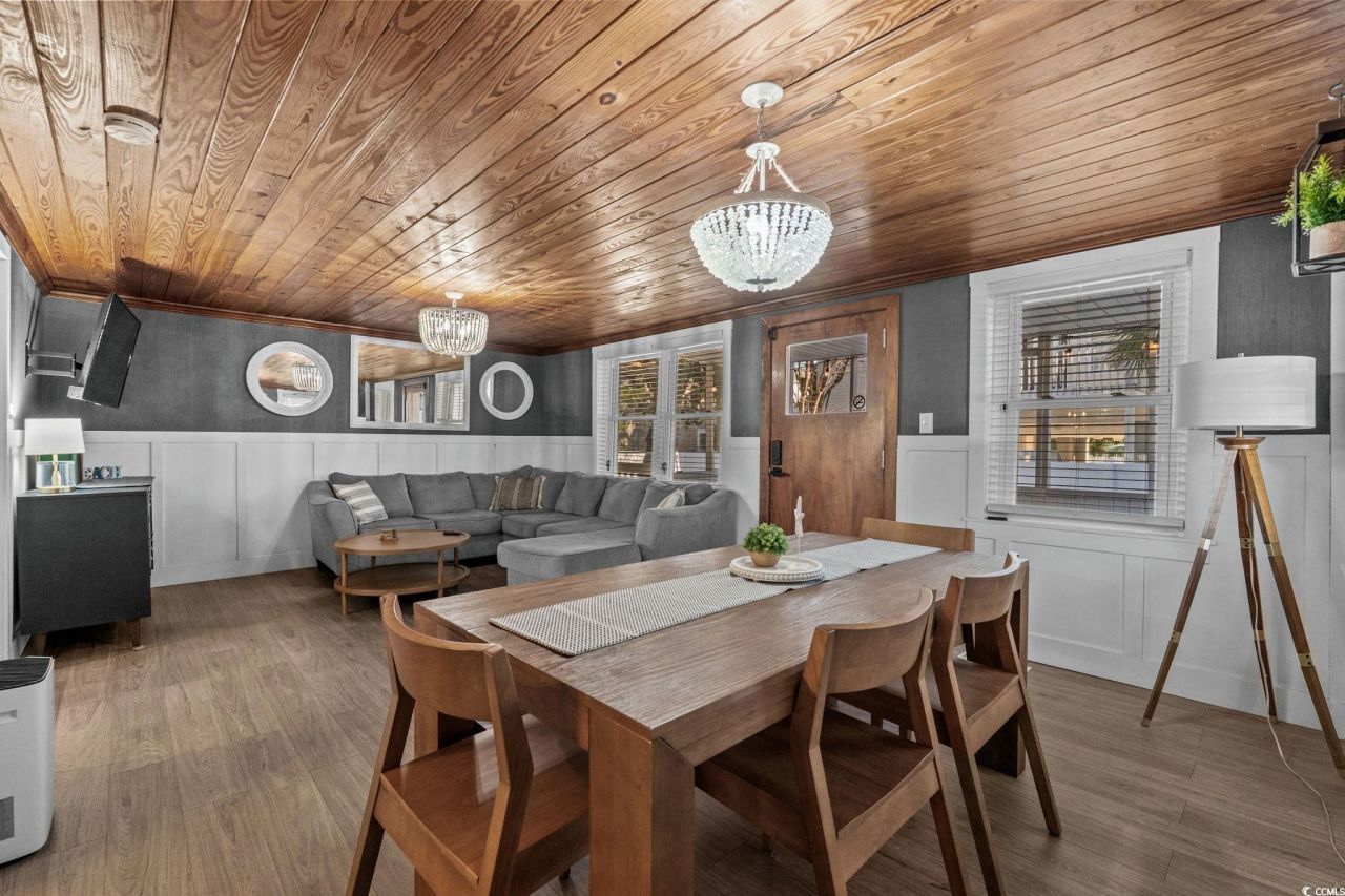 1519a Havens Dr. Photo 12