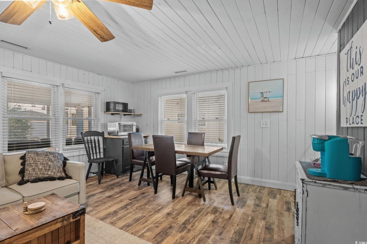 1519a Havens Dr. Photo 24