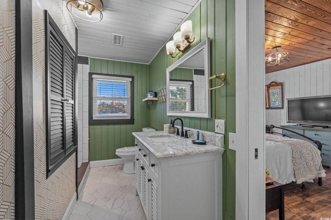 1519a Havens Dr. Photo 31