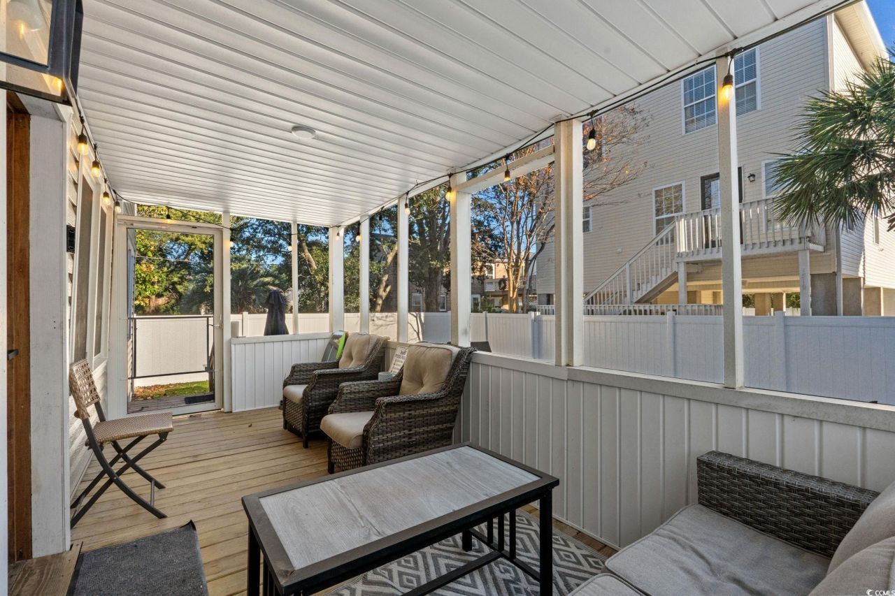 1519a Havens Dr. Photo 33