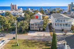 1519a Havens Dr. photo 4