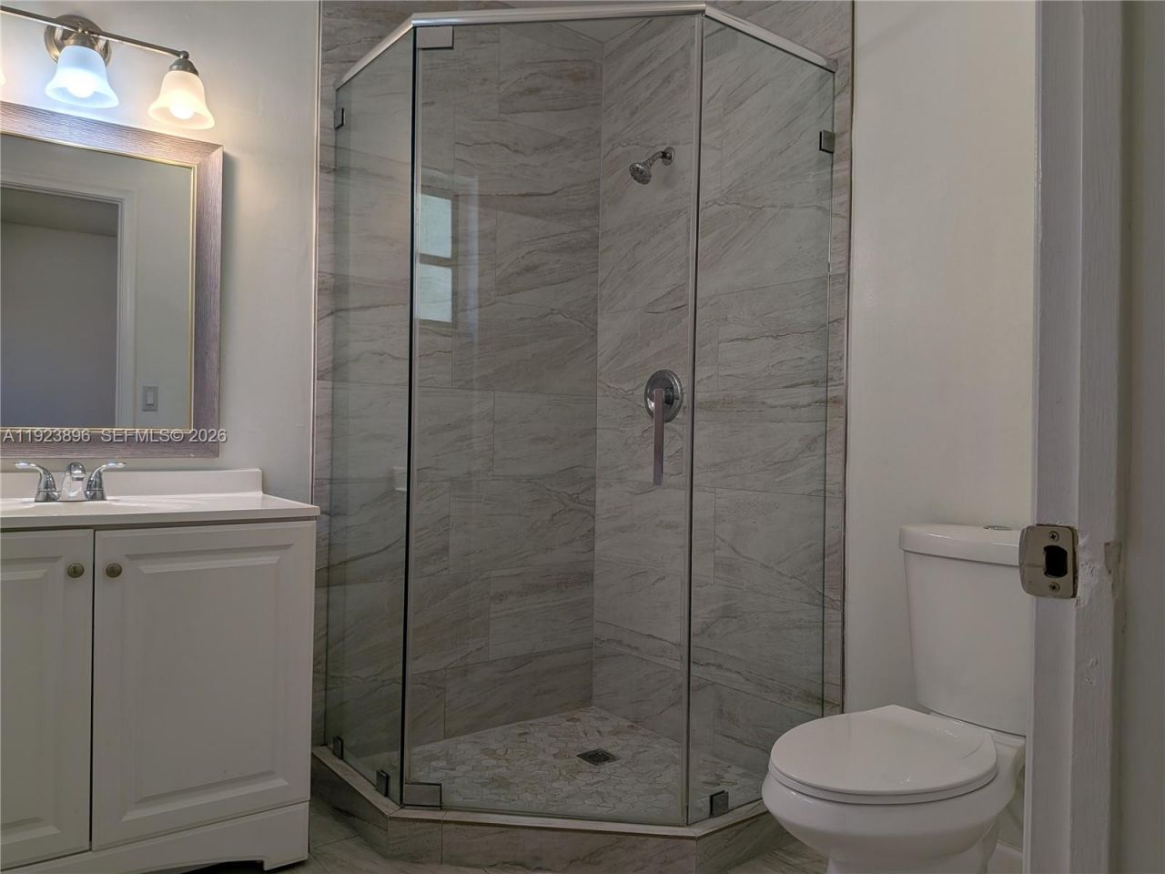 8540 SW 149th Ave, Unit 815, Miami, FL 33193 Photo