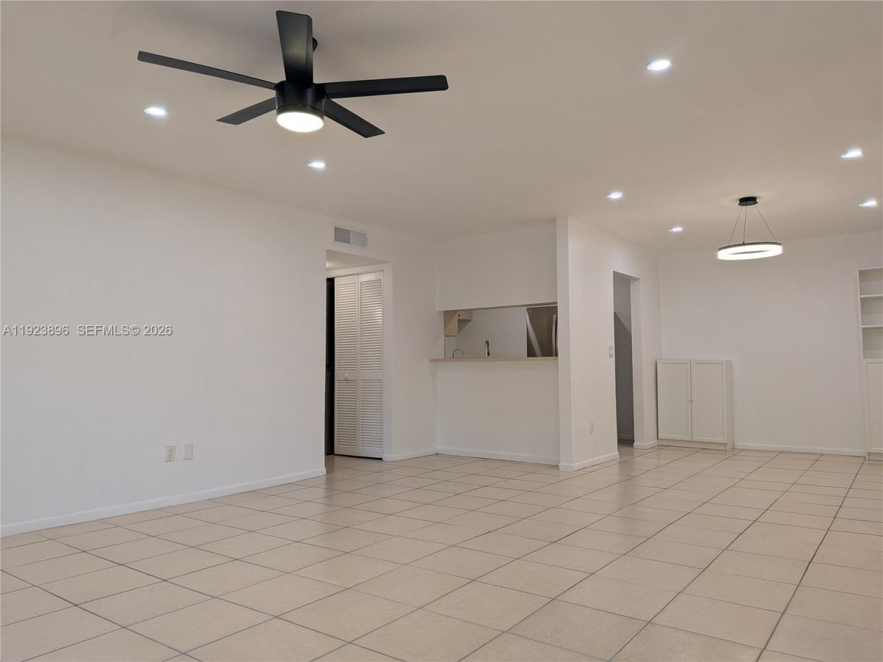 8540 SW 149th Ave, Unit 815, Miami, FL 33193 Photo