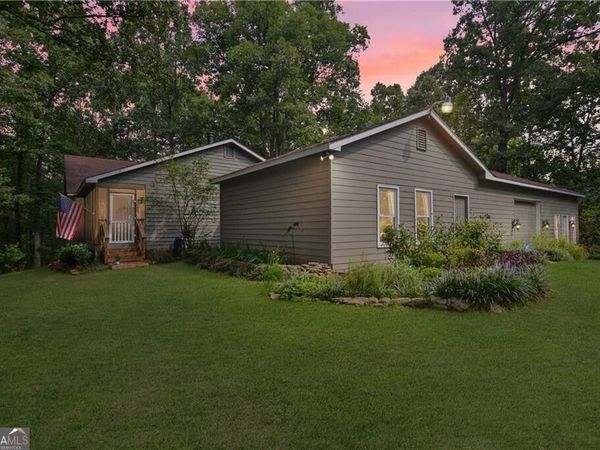 585 Lee Drive, Acworth, GA 30102