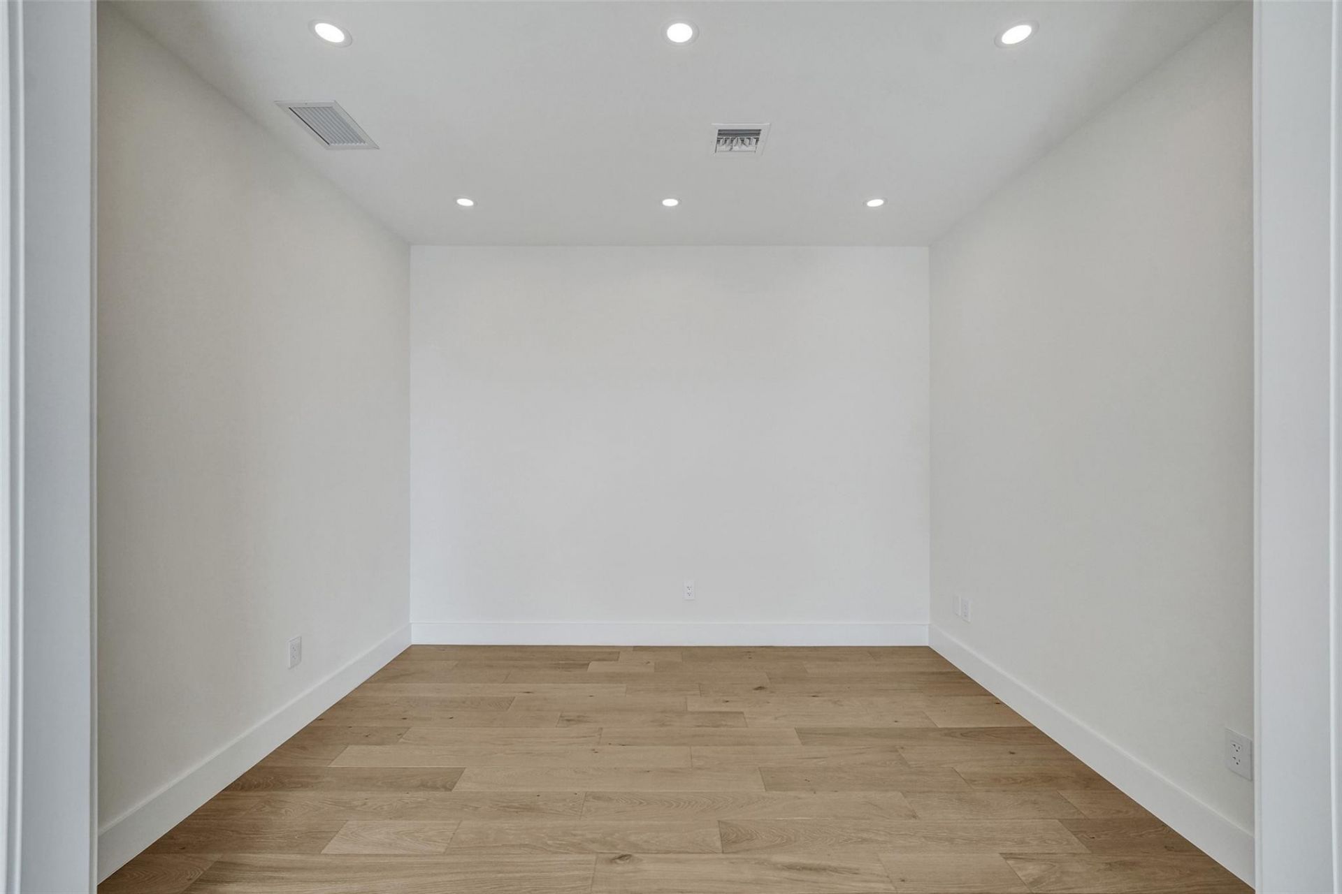 1525 NE 15th Avenue, Fort Lauderdale, FL 33304 Photo