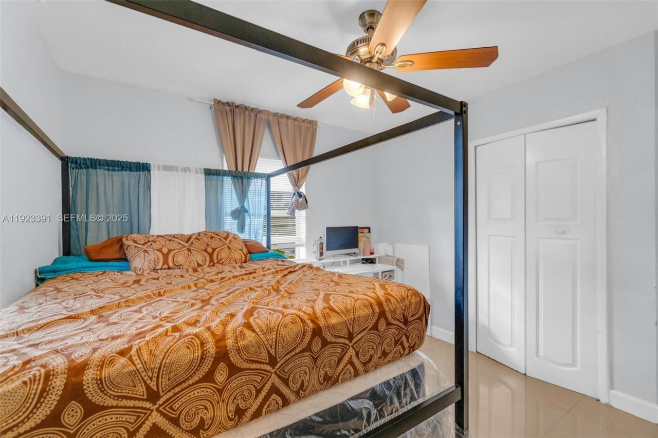 15851 NW 18th Ave, Miami Gardens, FL 33054 Photo