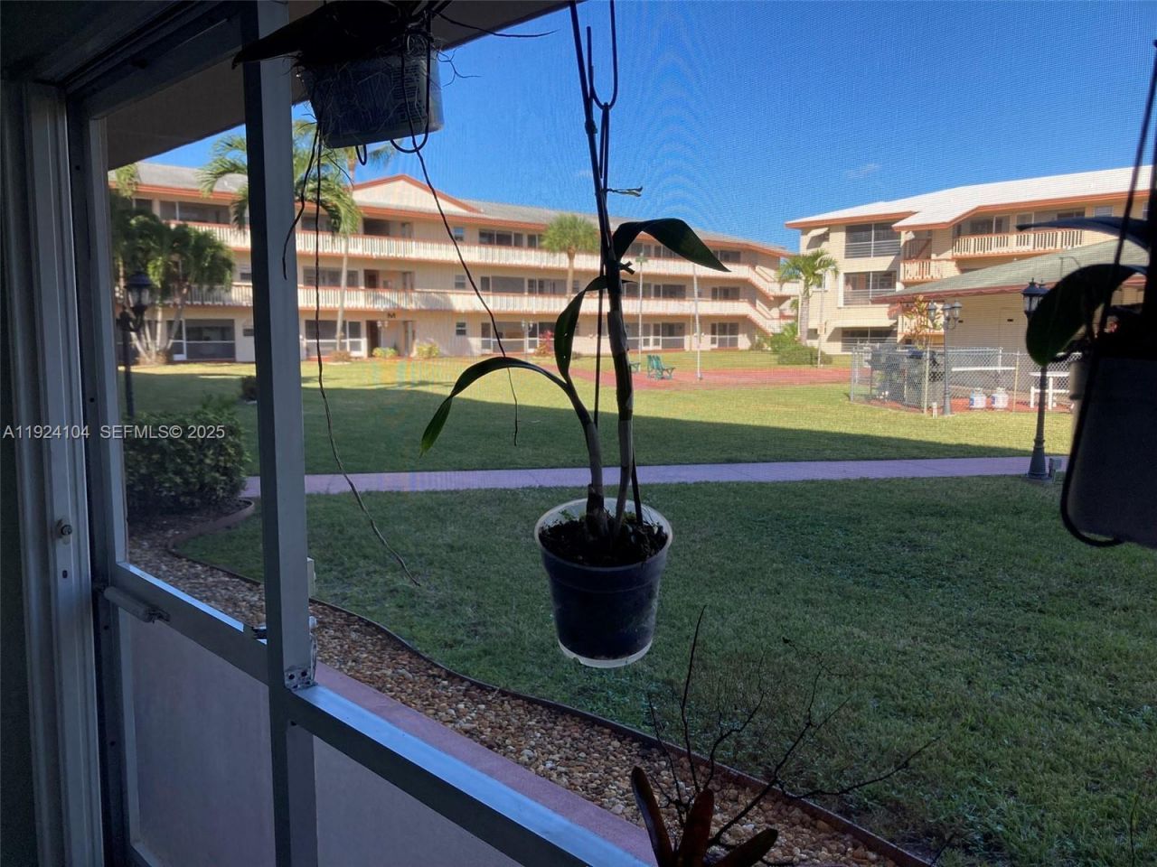 5300 Washington St, Unit N117, Hollywood, FL 33021 Photo