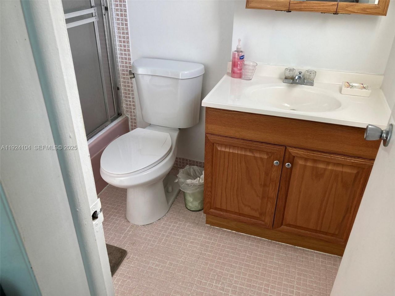 5300 Washington St, Unit N117, Hollywood, FL 33021 Photo