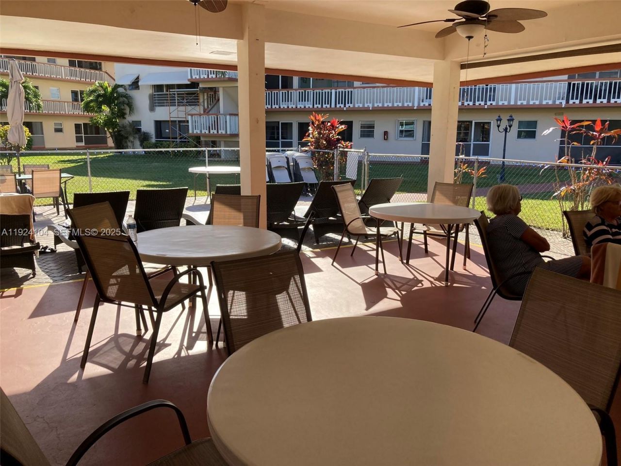 5300 Washington St, Unit N117, Hollywood, FL 33021 Photo