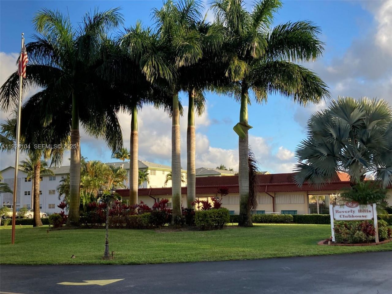 5300 Washington St, Unit N117, Hollywood, FL 33021 Photo