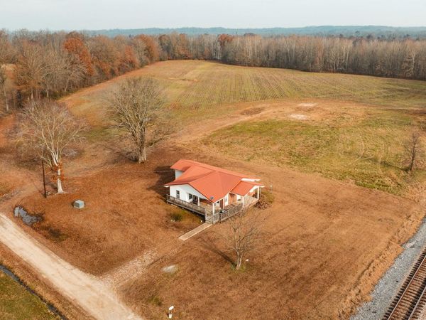 20 Seaboard Lane, McKenzie, TN 38201
