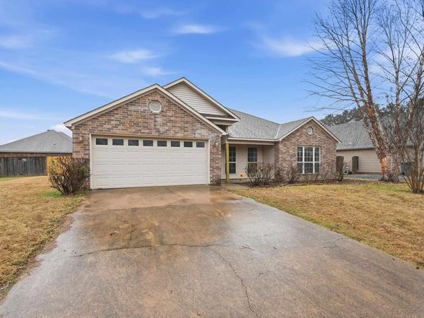 127 Dugger, Beebe, AR 72012