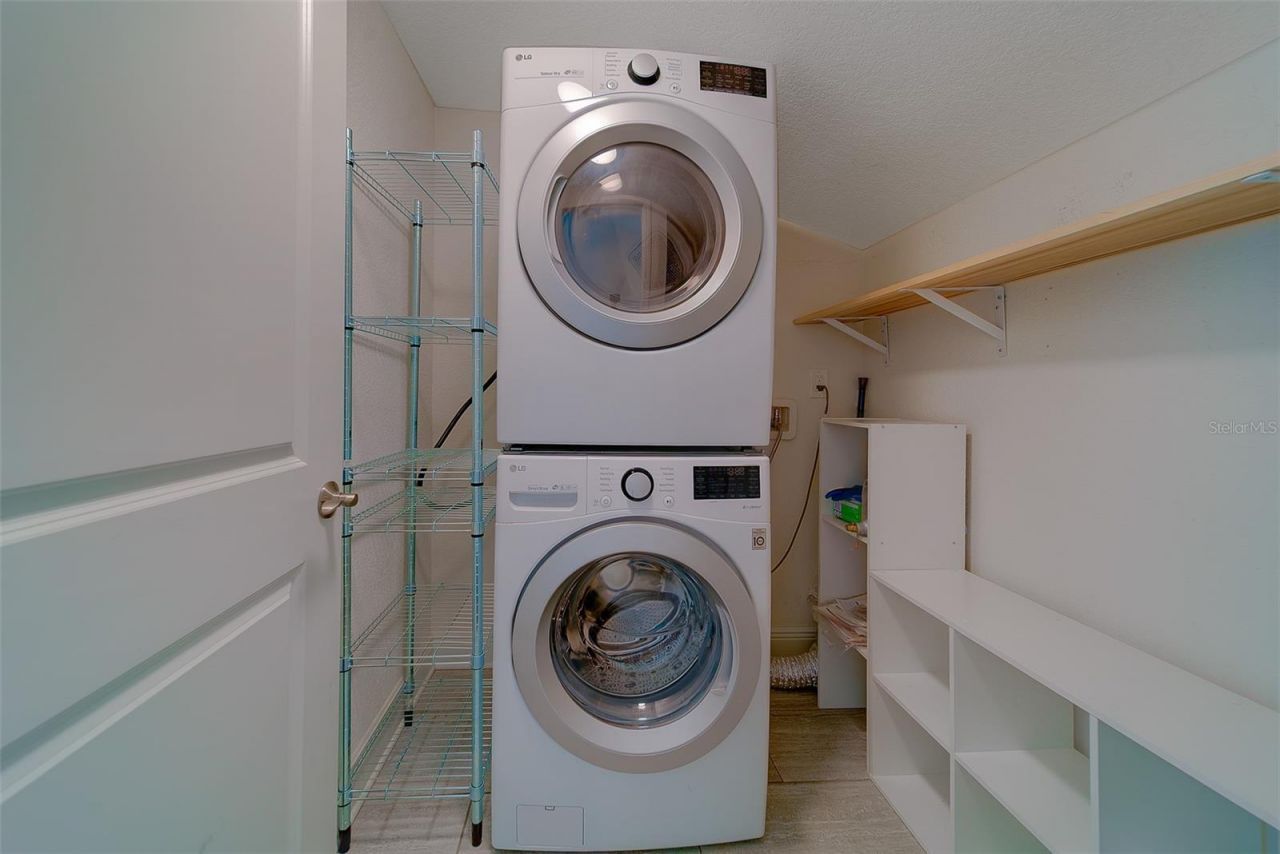 225 36th Avenue Ne, Saint Petersburg, FL 33704 Photo