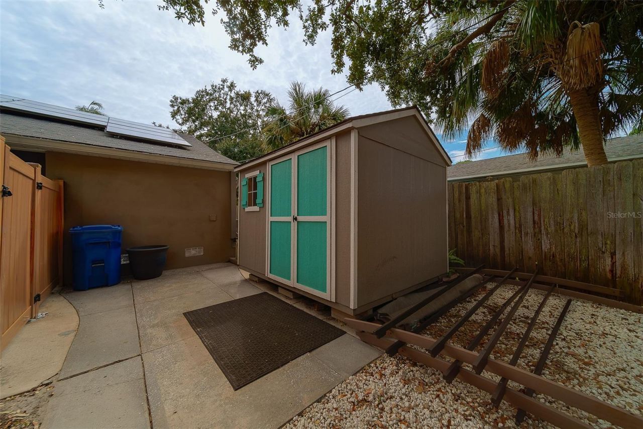 225 36th Avenue Ne, Saint Petersburg, FL 33704 Photo