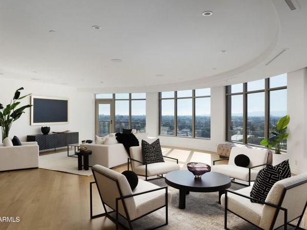 2402 E Esplanade Lane, Unit 902, Phoenix, AZ 85016