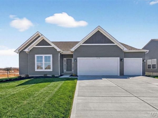 22758 Hudson Hills, Warrenton, MO 63383