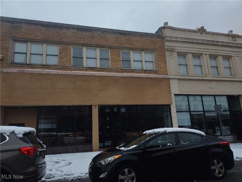 610 Broadway, Lorain, OH 44052 Photo 5