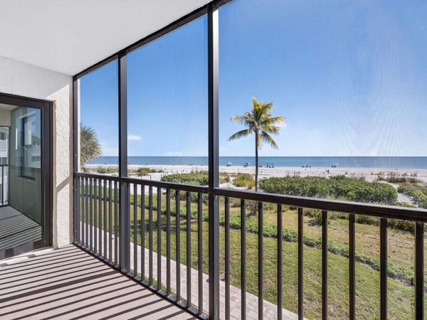 2230 Camino Del Mar Dr, Unit 4A2, Sanibel, FL 33957