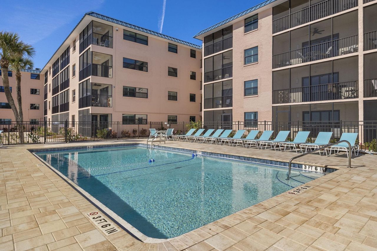 2230 Camino Del Mar Dr, Unit 4A2, Sanibel, FL 33957 Photo