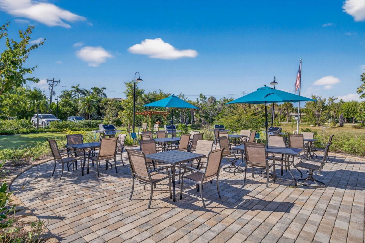 2230 Camino Del Mar Dr, Unit 4A2, Sanibel, FL 33957 Photo