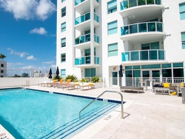 1723 SW 2nd Ave, Unit PH09, Miami, FL 33129