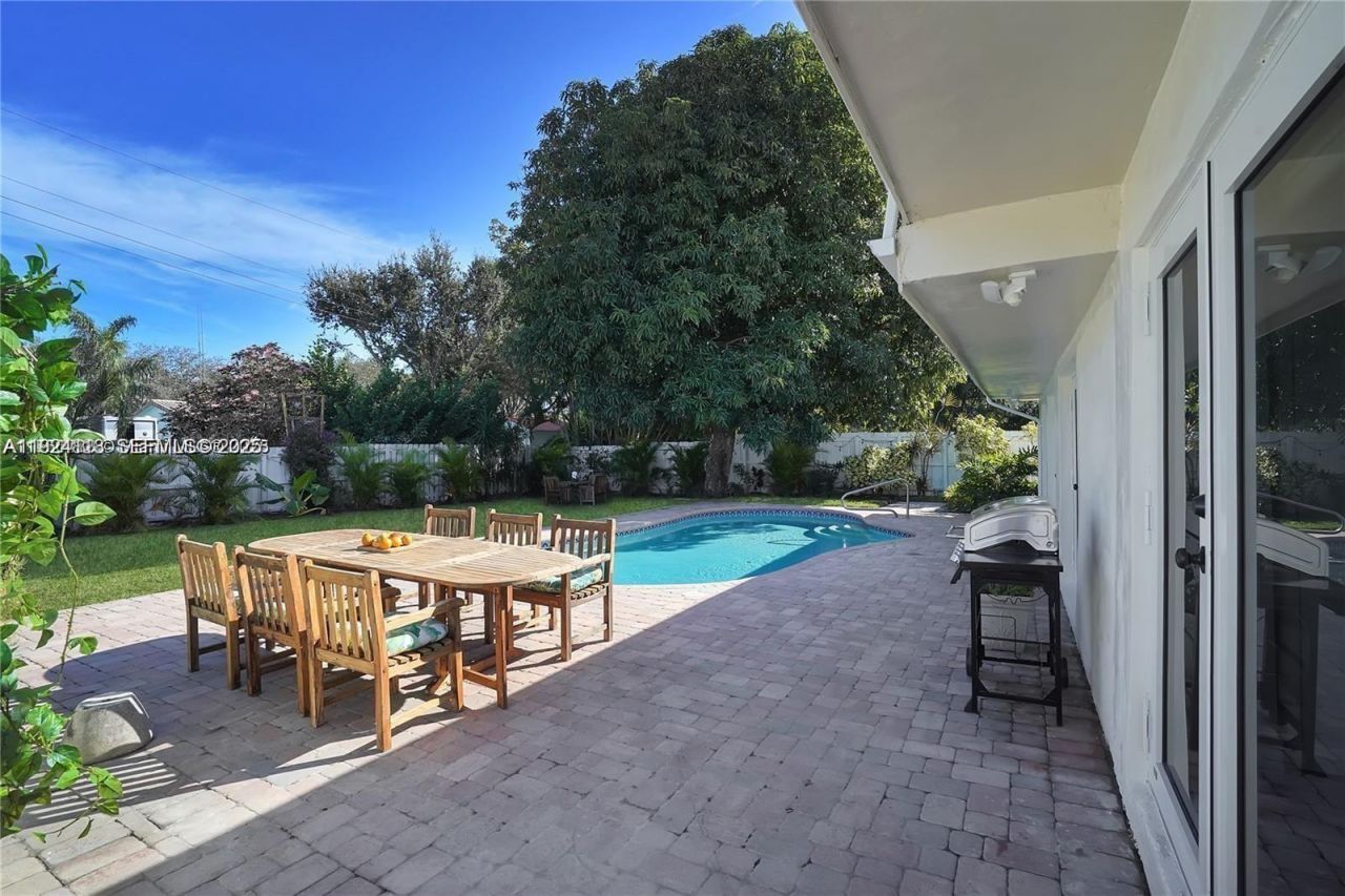 948 NE 26th Ave, Pompano Beach, FL 33062 Photo