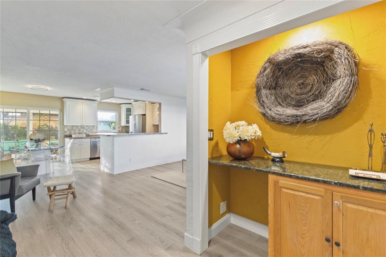 226 75th Street N, Saint Petersburg, FL 33710 Photo